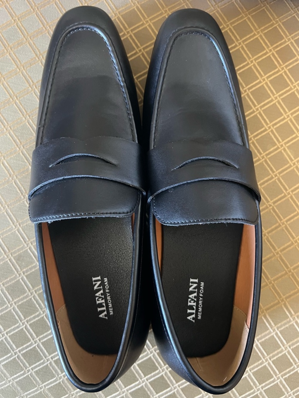 ALFANI Men’s Black Leather Penny Loafers dress shoes size 11